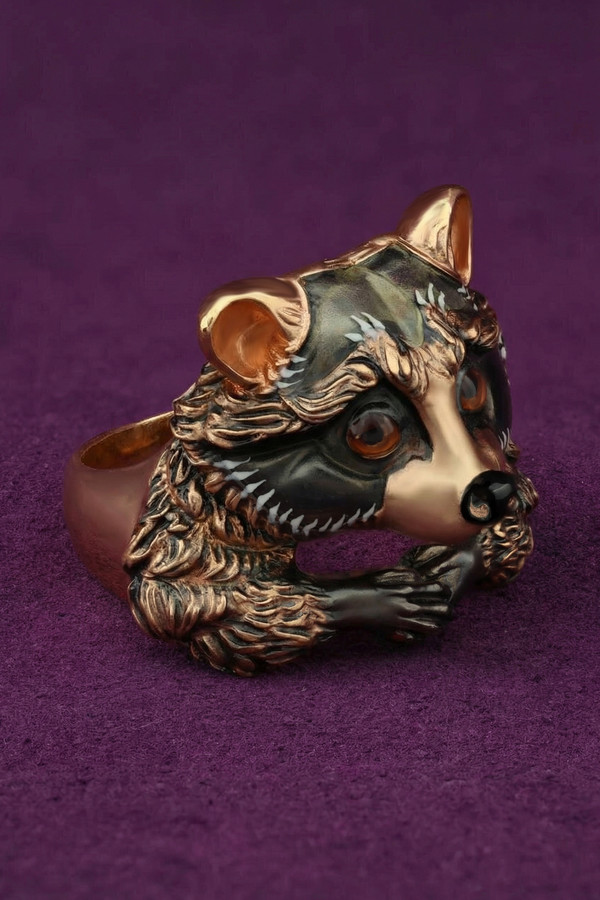 Кольцо из золота c эмалью