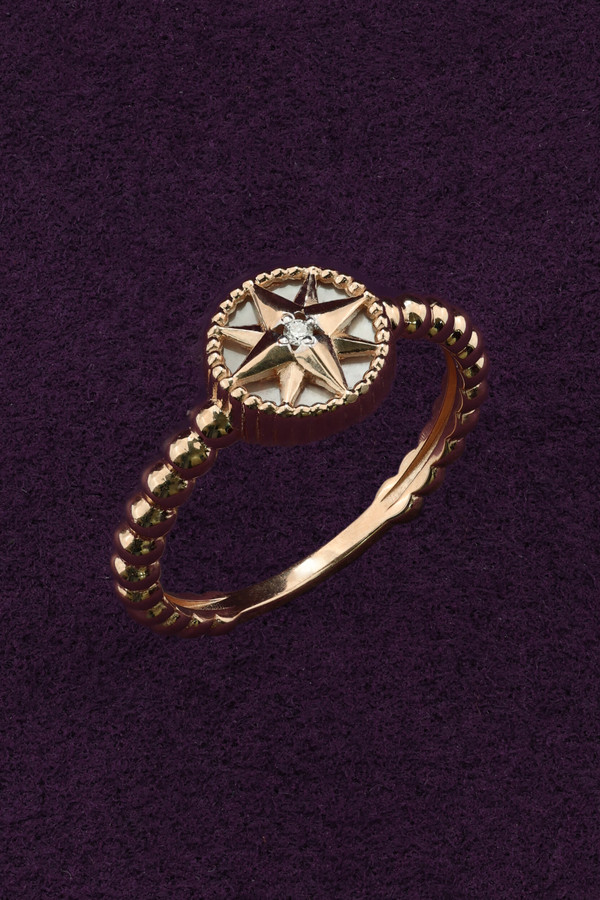 Кольцо из золота c бриллиантами и перламутром