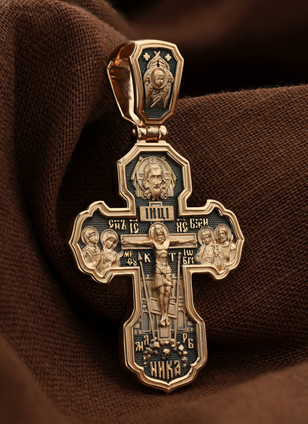 Крест из золота