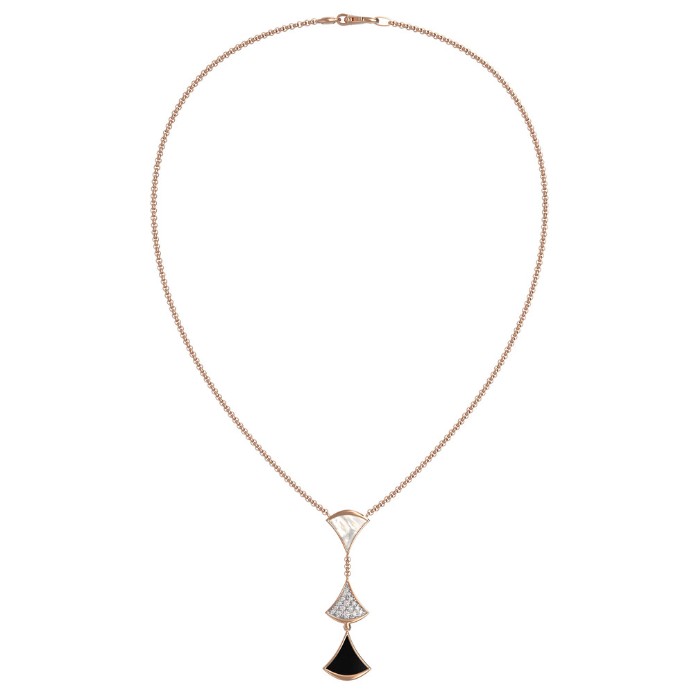 Колье из золота c бриллиантами, ониксом и перламутром