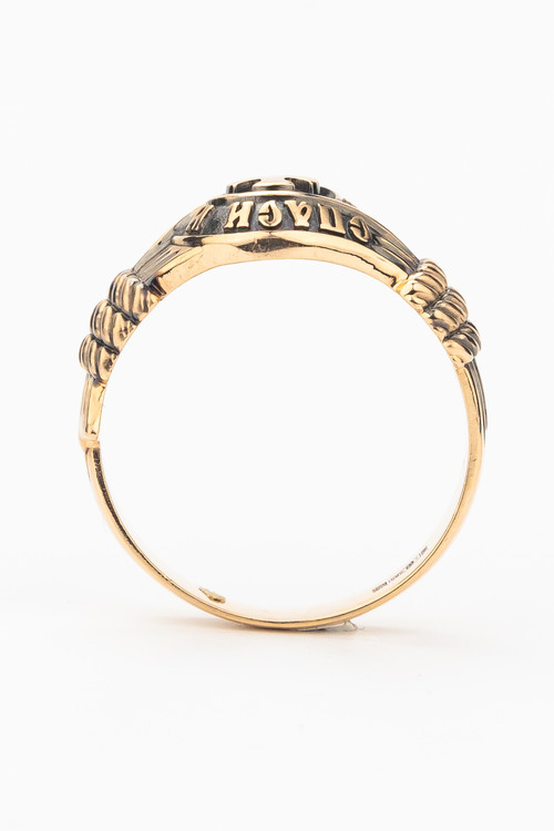 Кольцо из золота