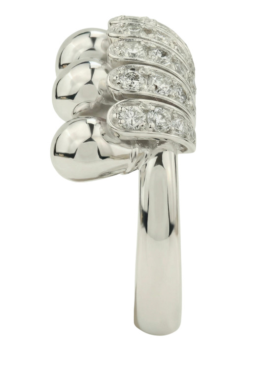 Кольцо из белого золота c бриллиантами