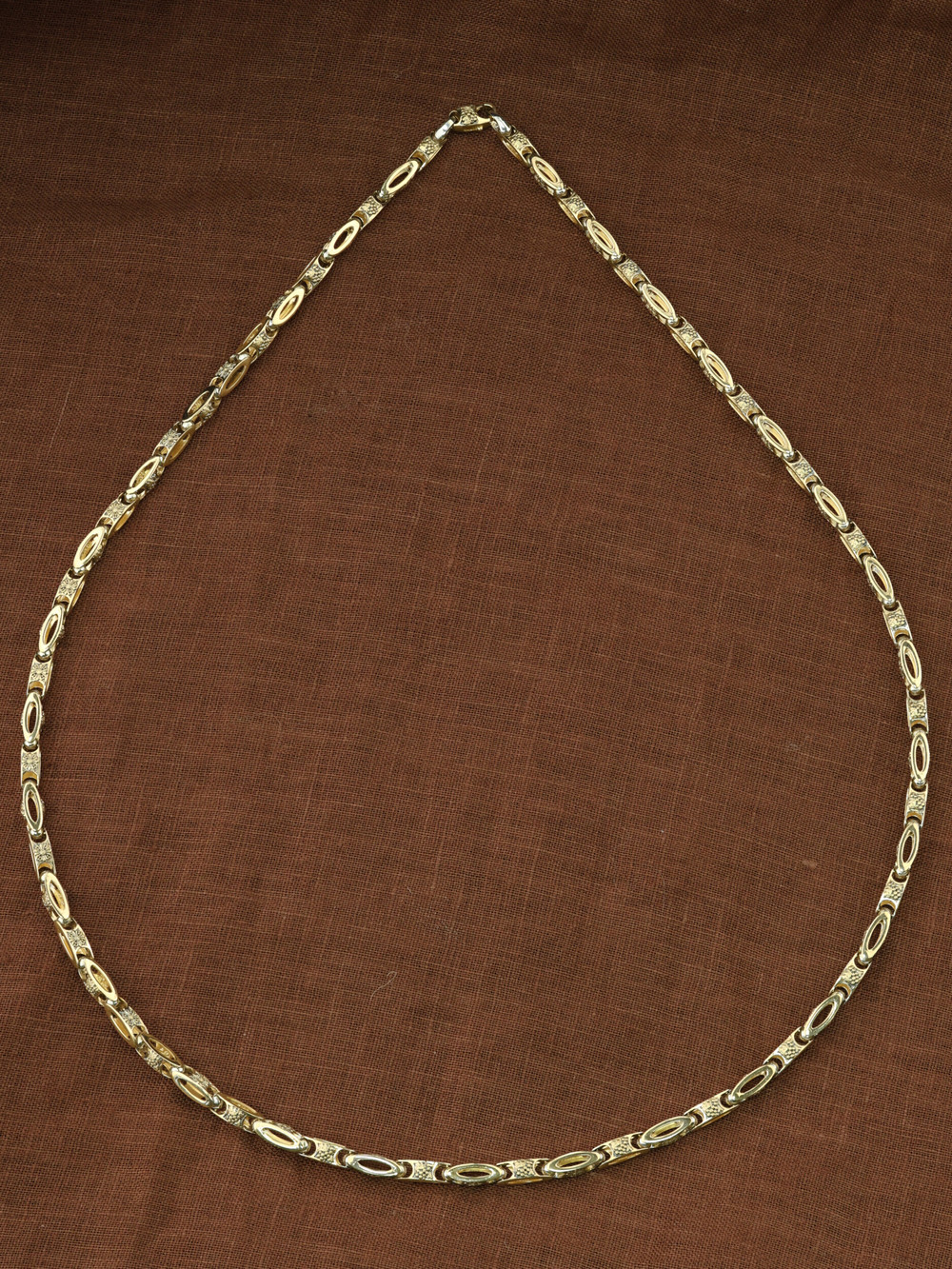 Цепь из лимонного золота