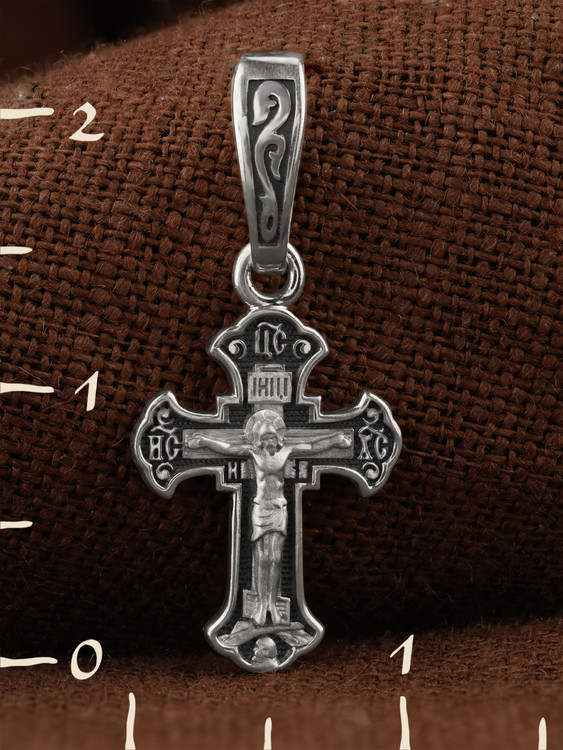 Крест из белого золота