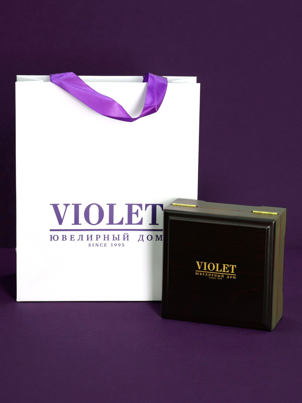 Кольцо из золота c бриллиантами