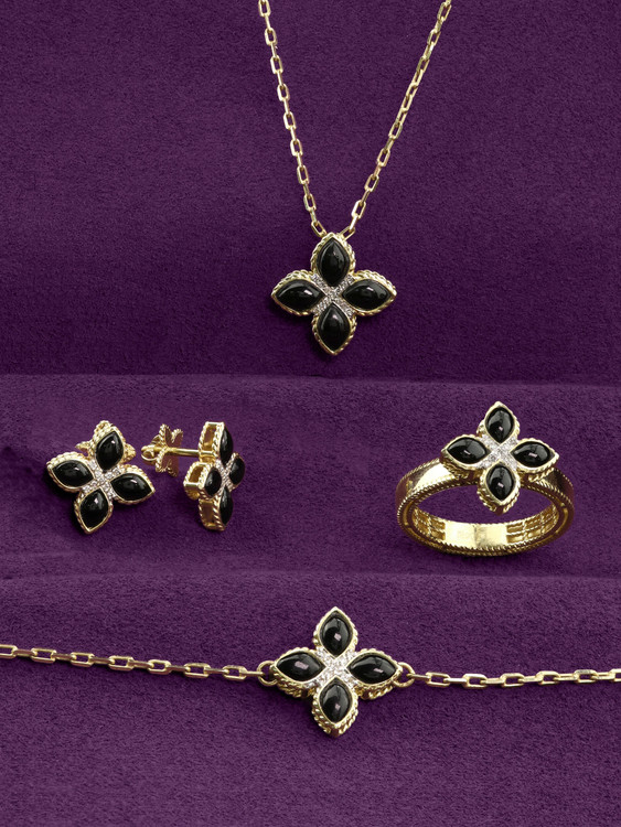 Браслет из лимонного золота c бриллиантами и ониксом