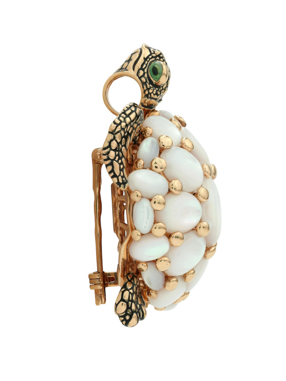 Брошь из золота c эмалью и перламутром