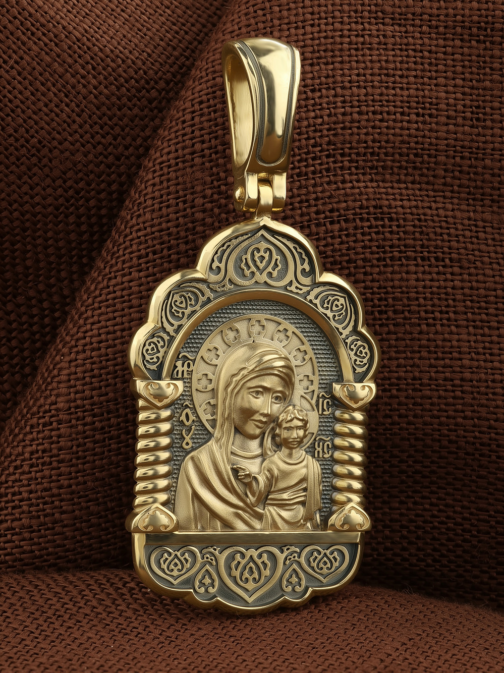 Образок из лимонного золота