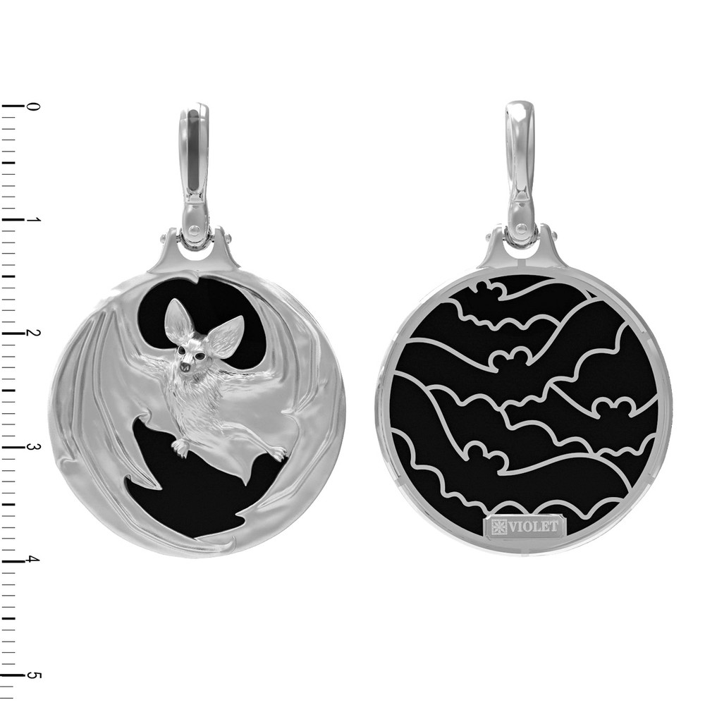 Подвеска из белого золота c эмалью и ониксом