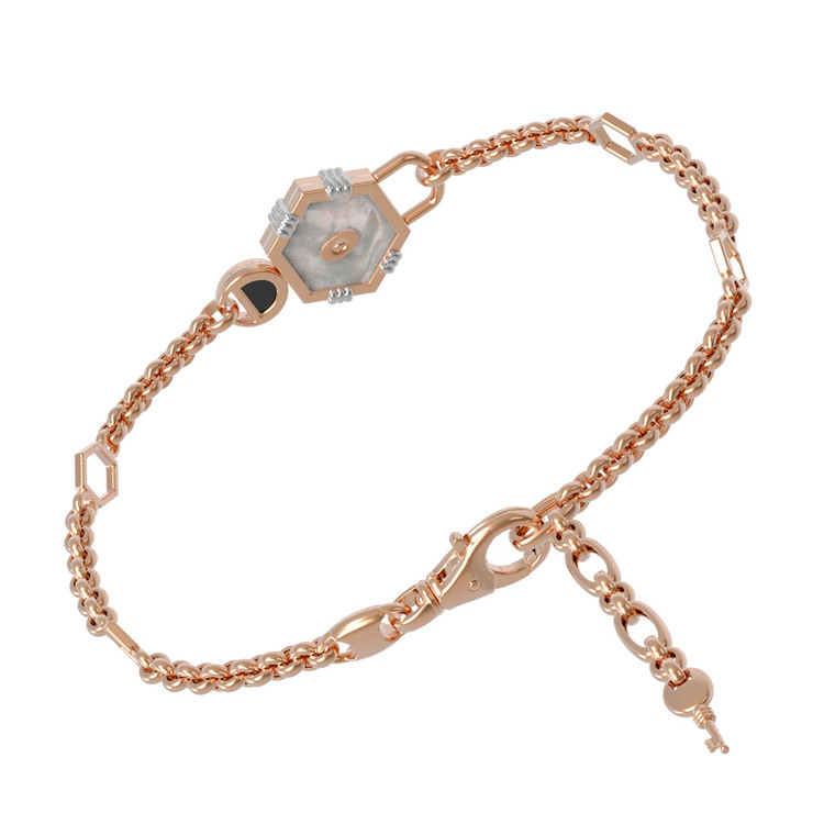 Браслет из золота c ониксом и перламутром