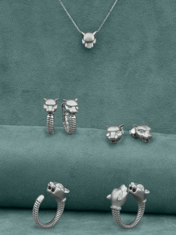 Колье из белого золота c бриллиантами