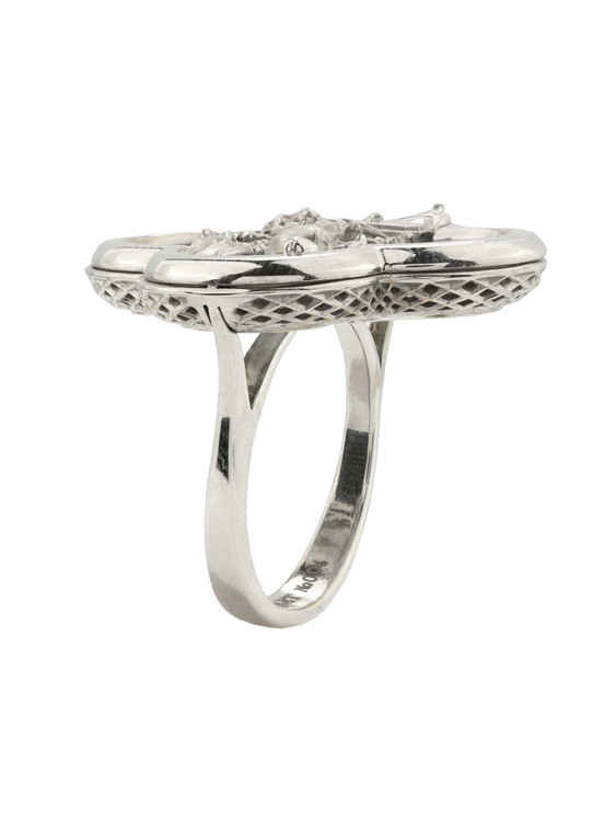 Кольцо из белого золота c эмалью и перламутром