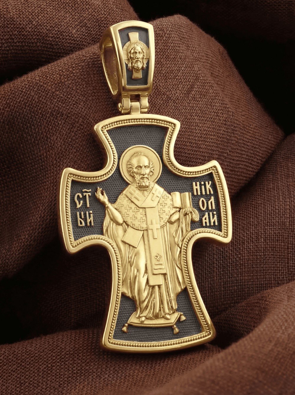 Крест из лимонного золота