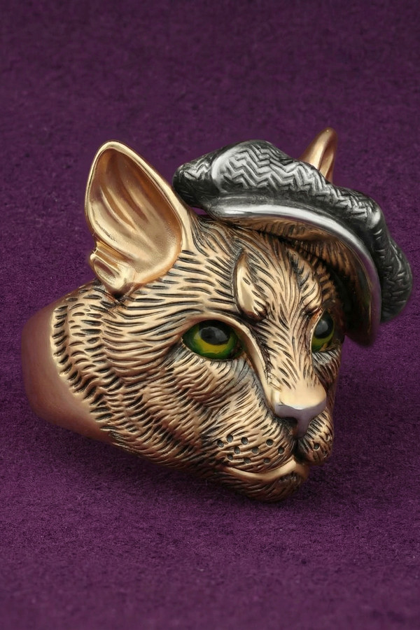 Кольцо из золота c эмалью