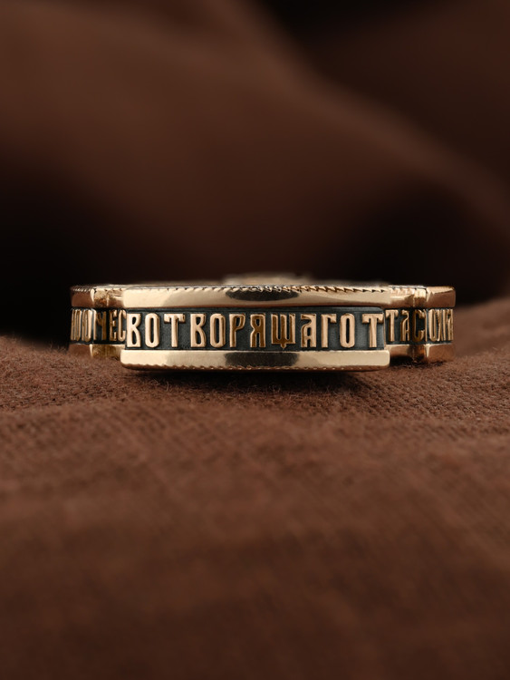 Крест из золота c эбеновым деревом