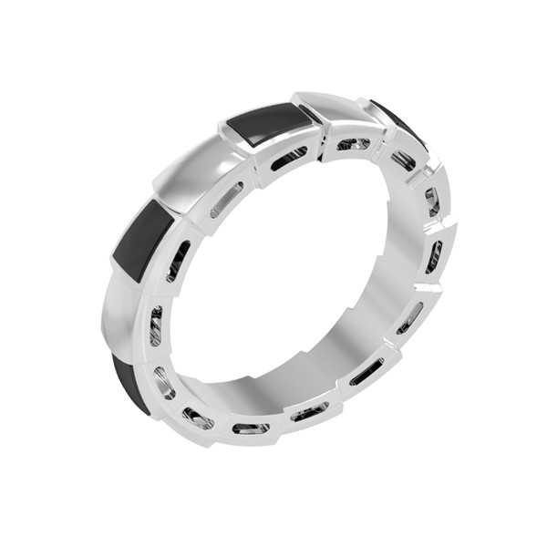 Кольцо из белого золота c ониксом