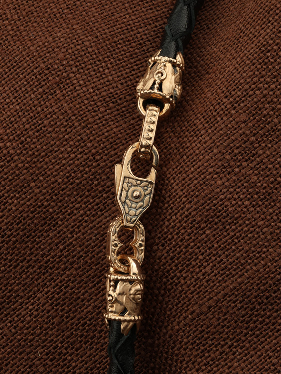 Гайтан из золота c кожаным шнурком