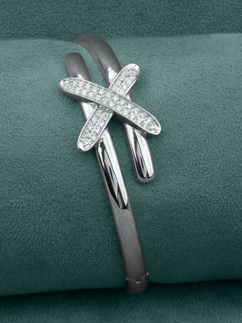 Браслет из белого золота c бриллиантами