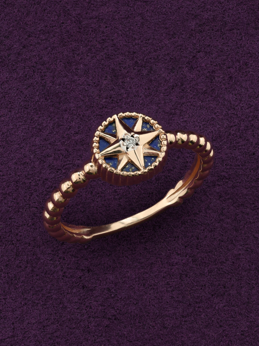 Кольцо из лимонного золота c бриллиантами и лазуритом