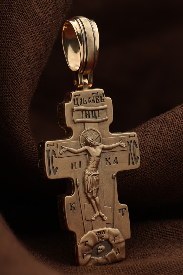 Крест из золота