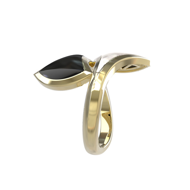 Кольцо из лимонного золота c ониксом и перламутром