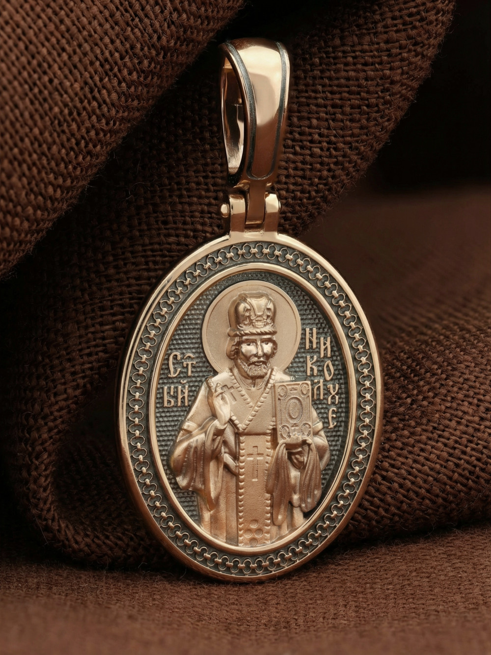 Образок из золота