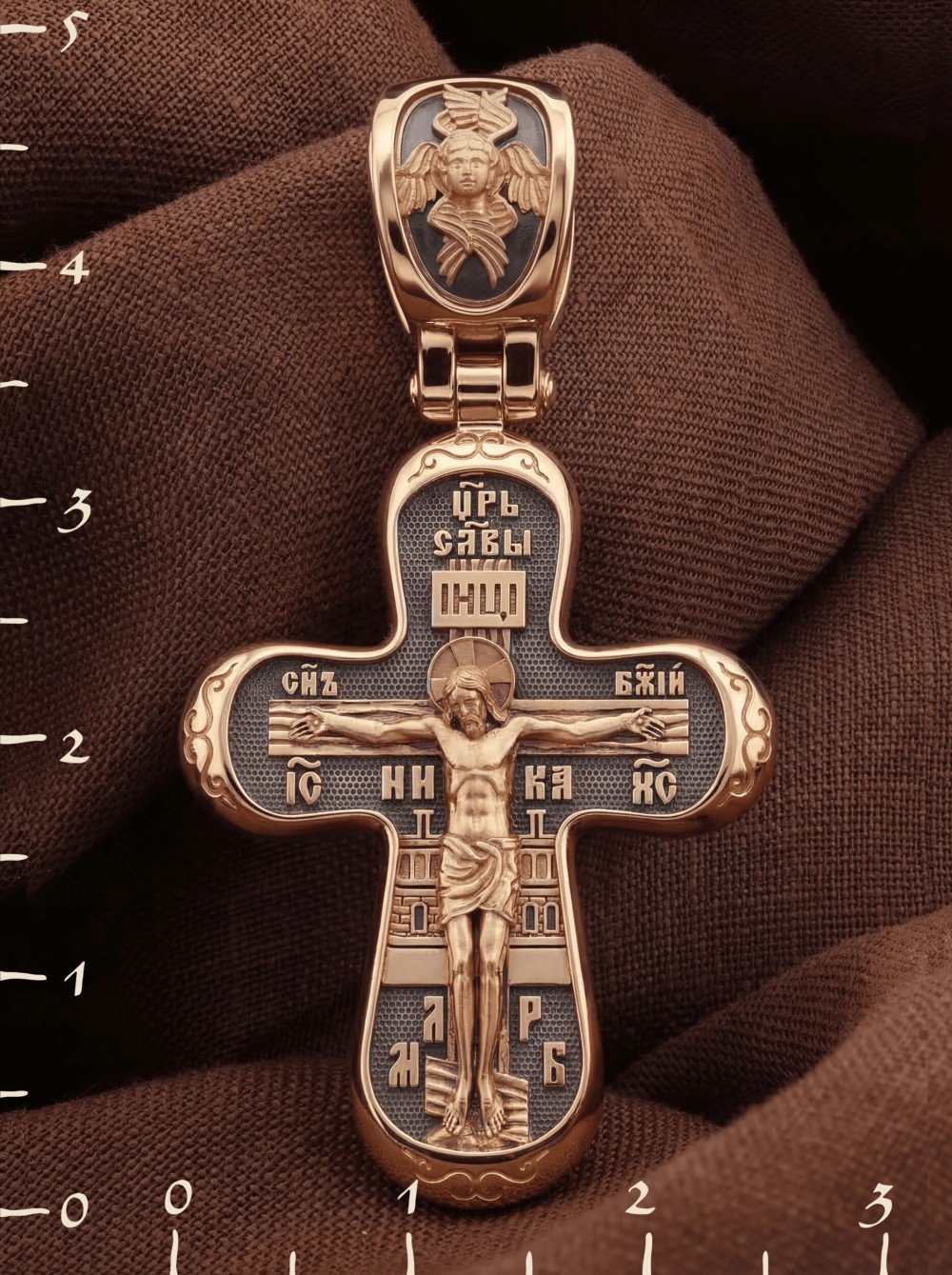 Крест из золота