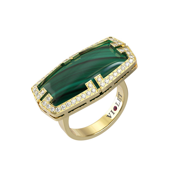 Кольцо из лимонного золота c бриллиантами, рубином и малахитом