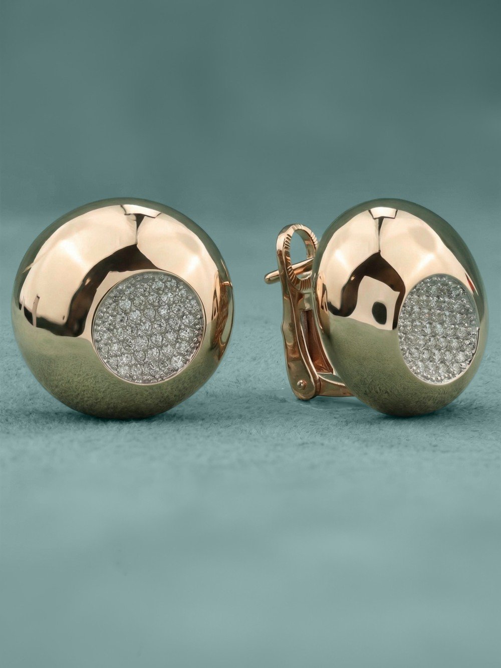 Серьги из золота c бриллиантами