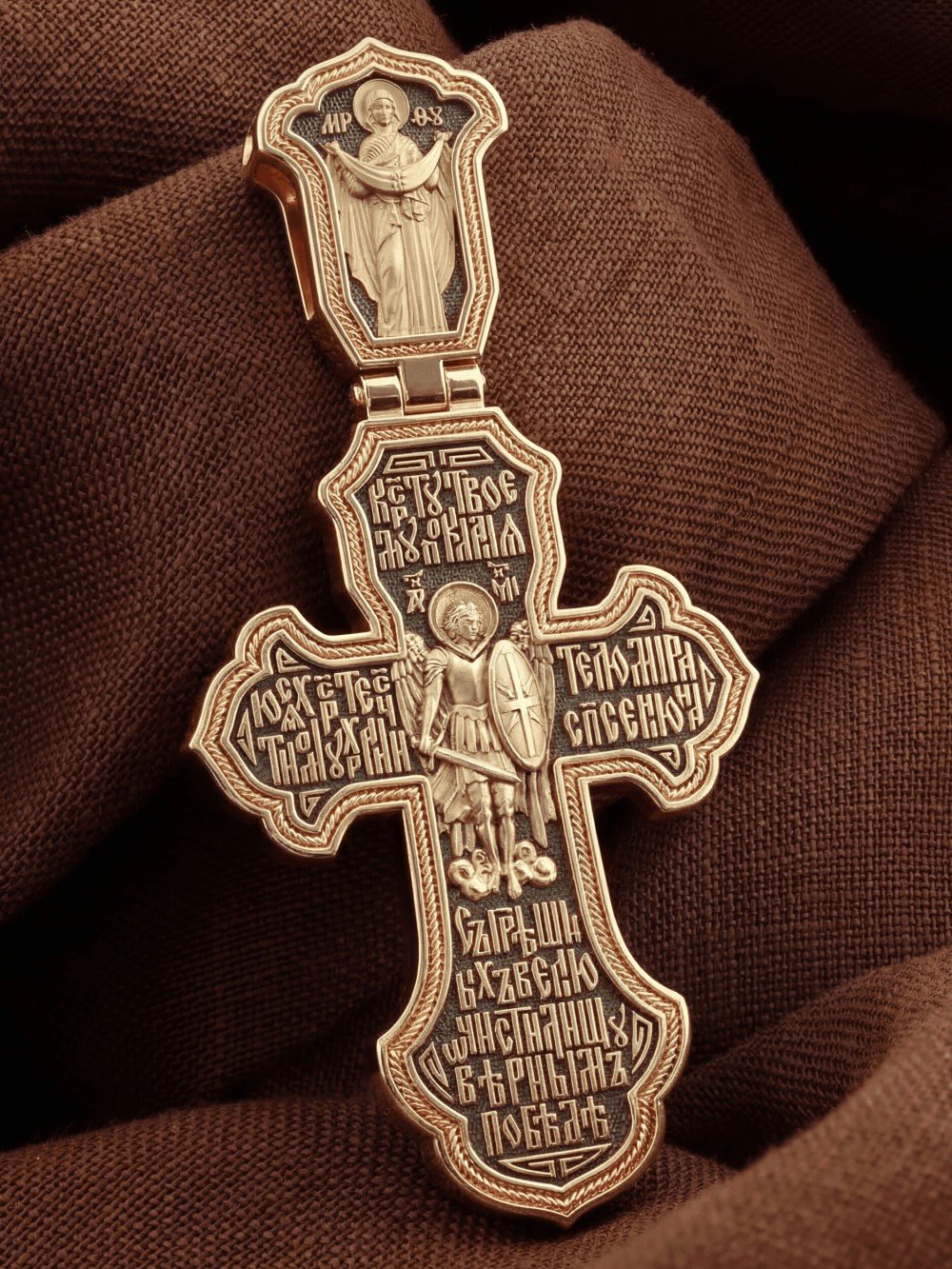 Крест из золота