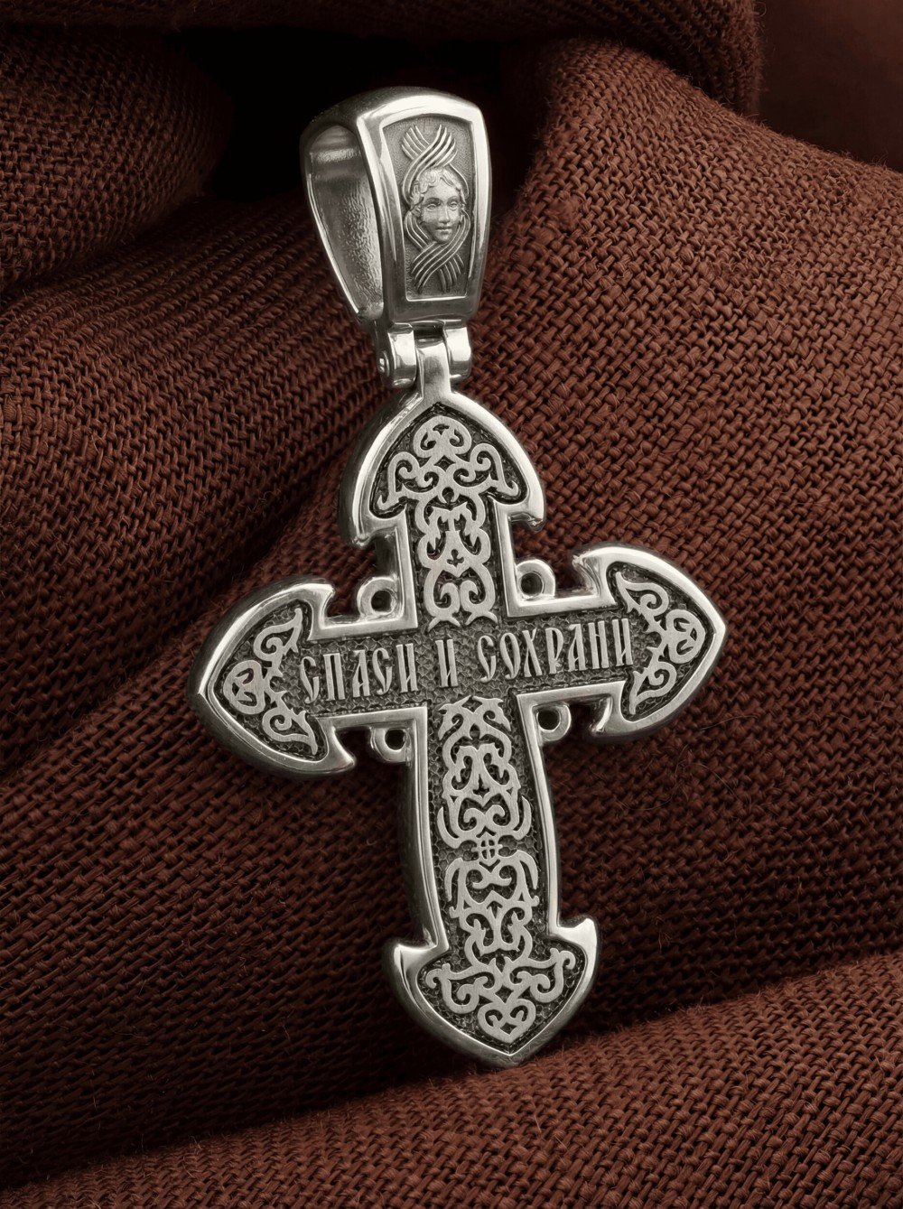 Крест из белого золота