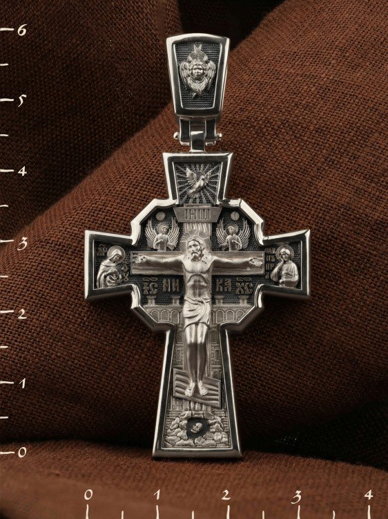 Крест из белого золота