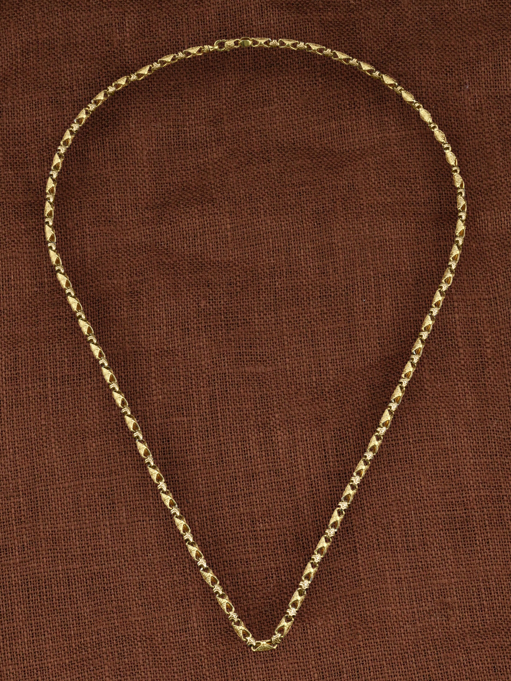 Цепь из лимонного золота