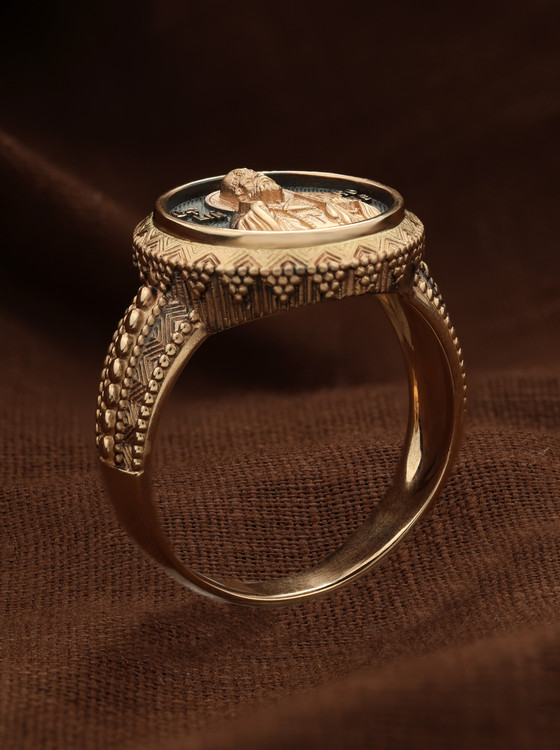 Кольцо из золота