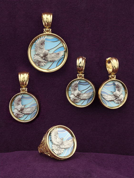 Серьги из лимонного золота c эмалью