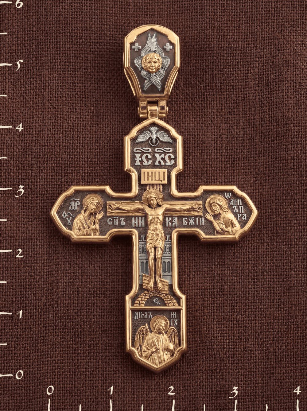 Крест из золота