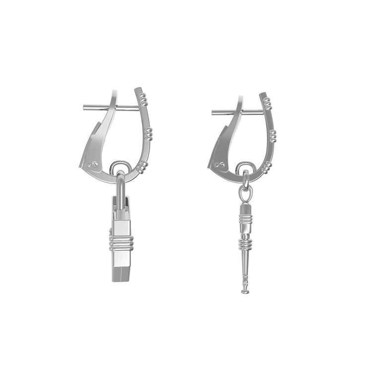 Серьги из белого золота c ониксом и перламутром