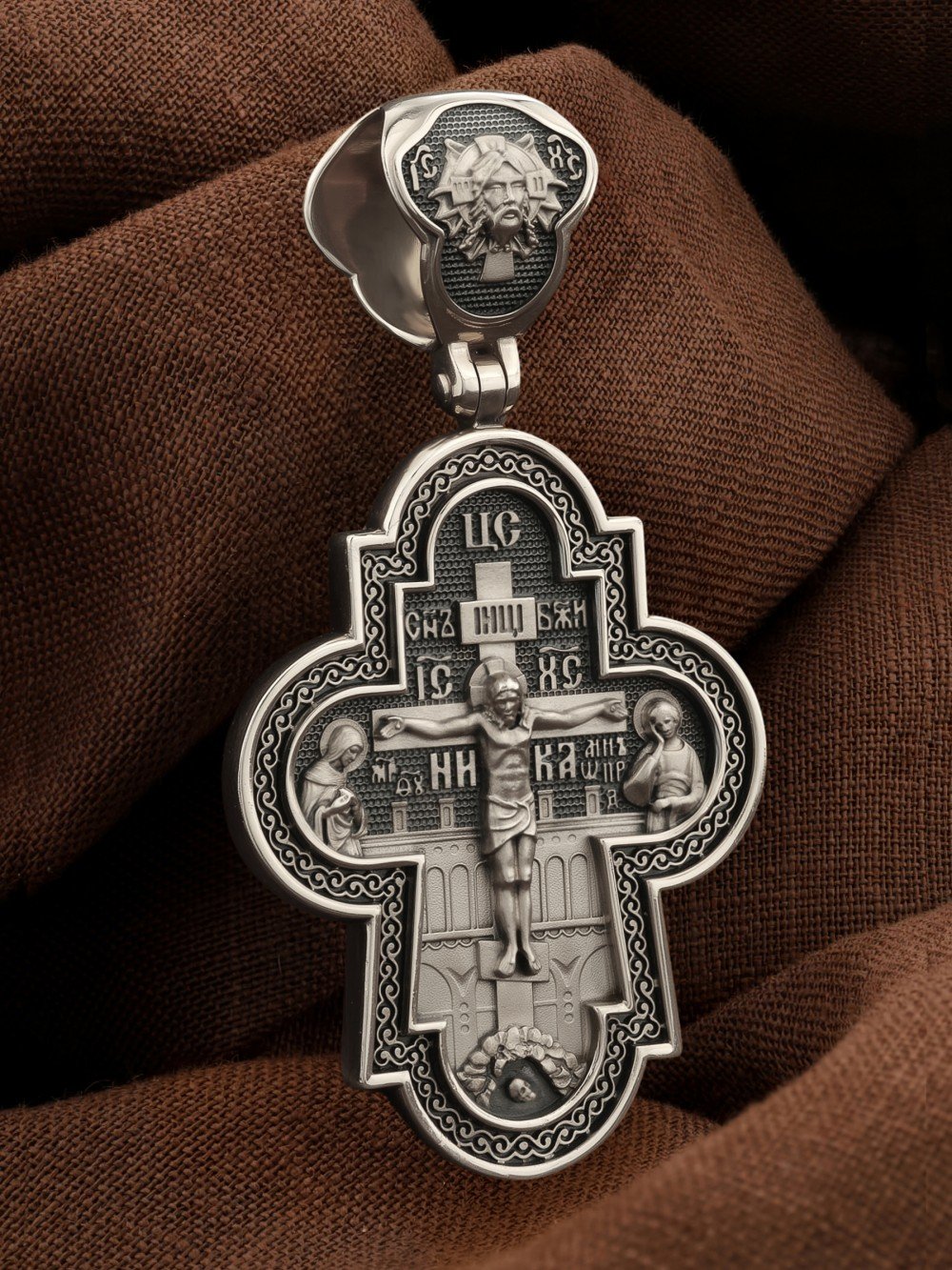 Крест из белого золота