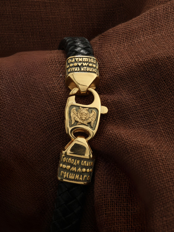 Браслет из лимонного золота c шнурком