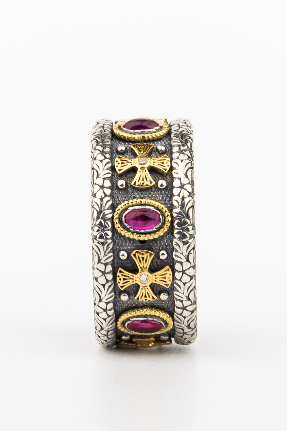 Кольцо из серебра и золота c бриллиантами, рубином и рубином