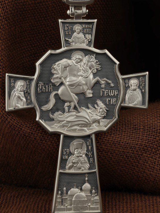 Крест из белого золота