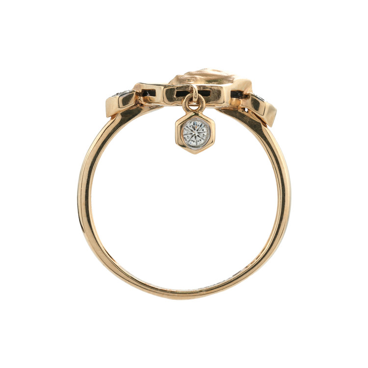 Кольцо из золота c бриллиантами и ониксом