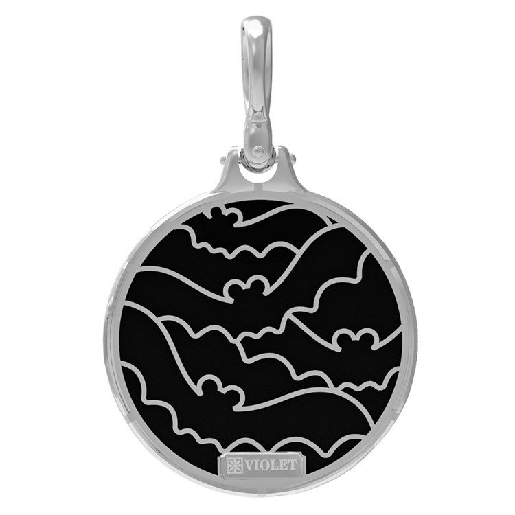 Подвеска из белого золота c эмалью и ониксом