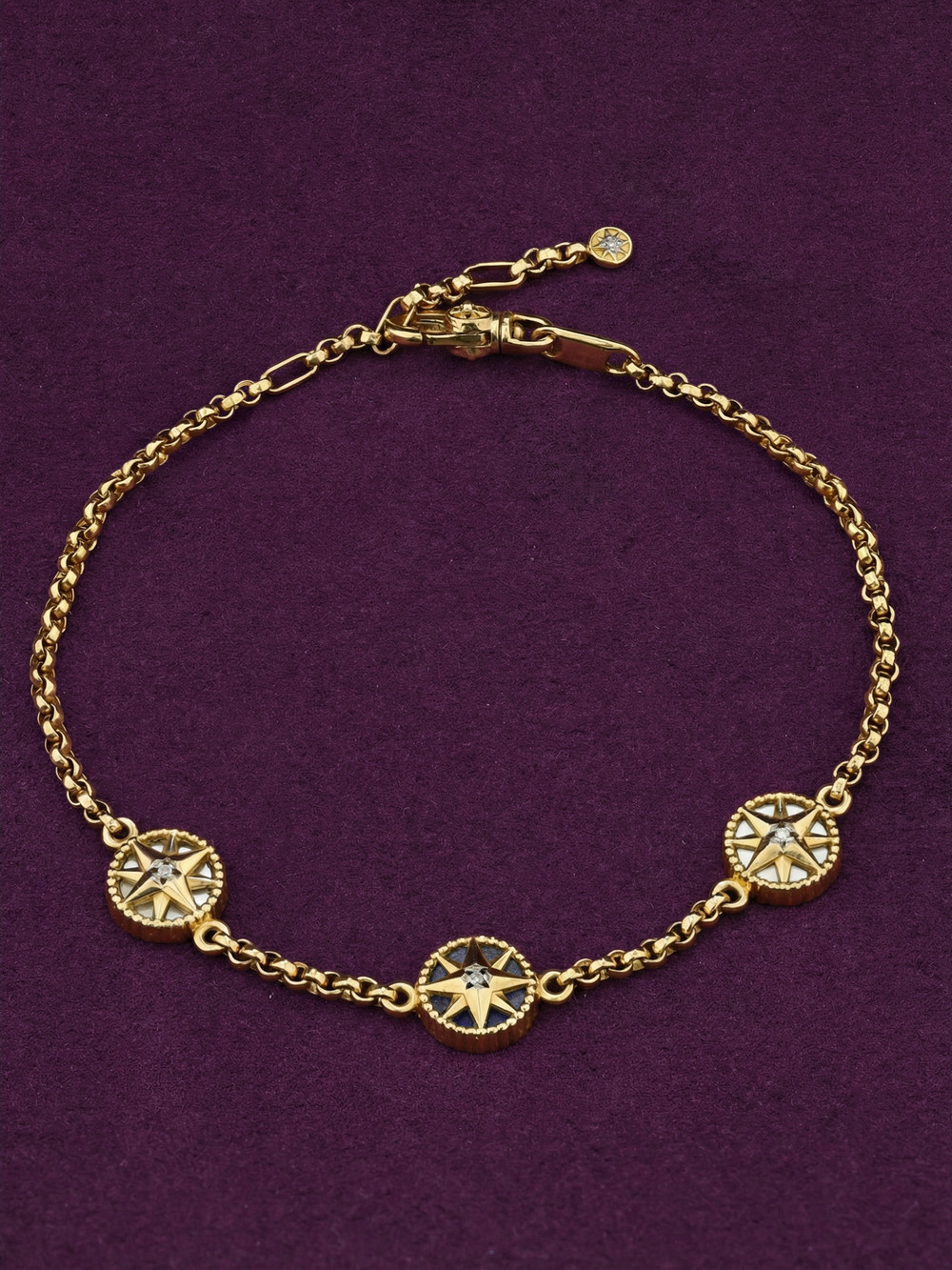 Браслет из лимонного золота c бриллиантами, лазуритом и перламутром