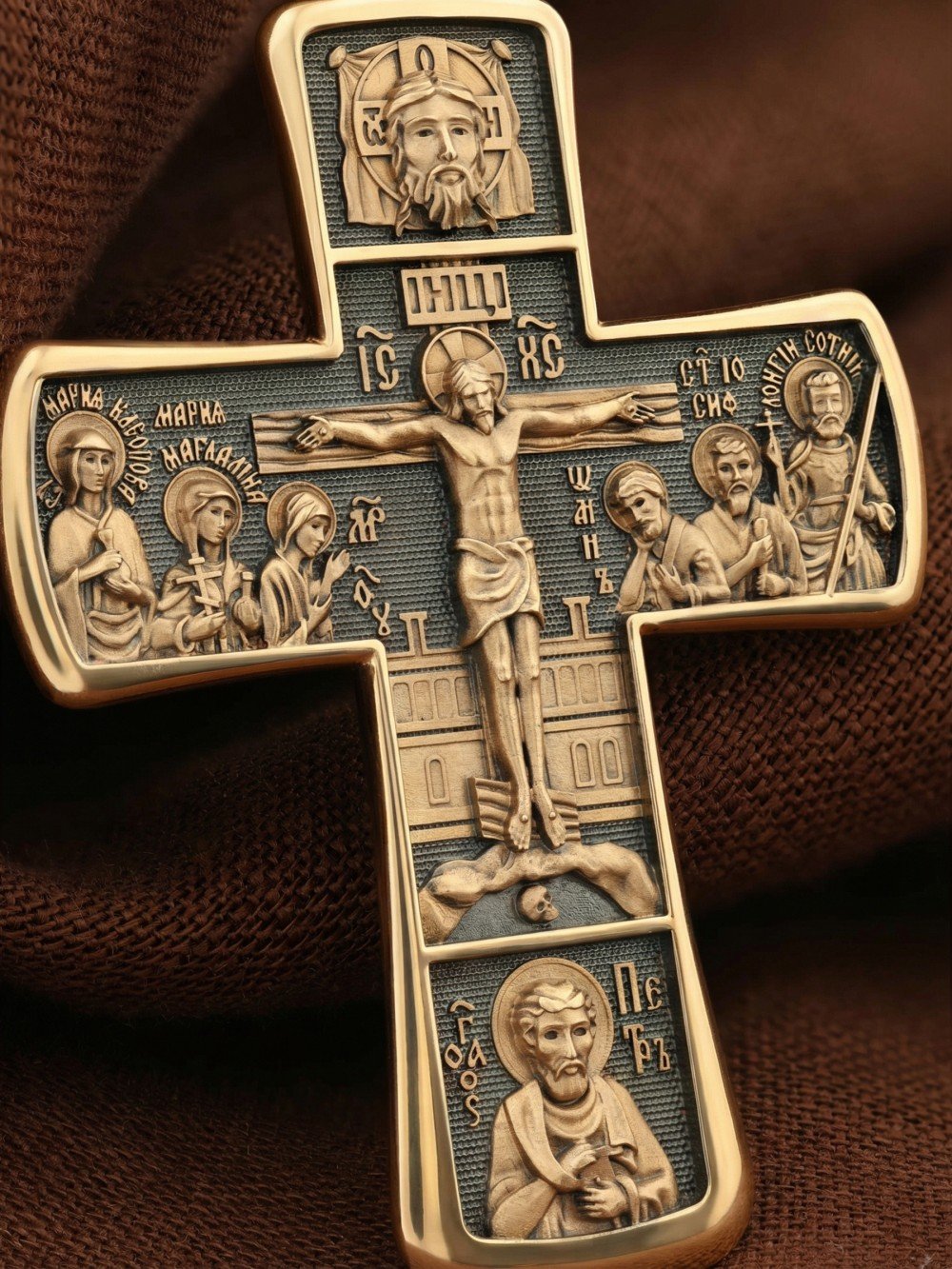 Крест из золота