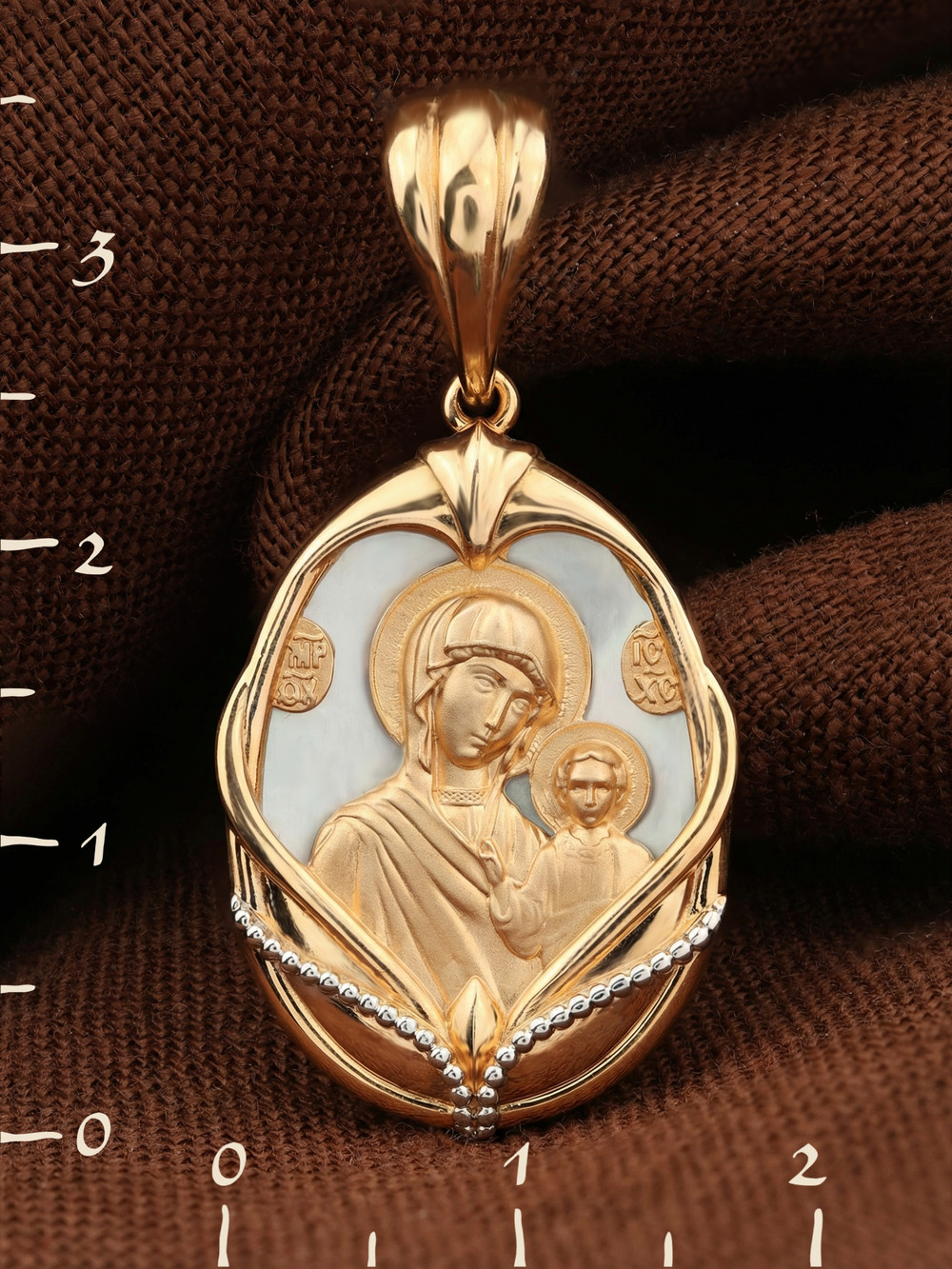 Образок из золота c перламутром