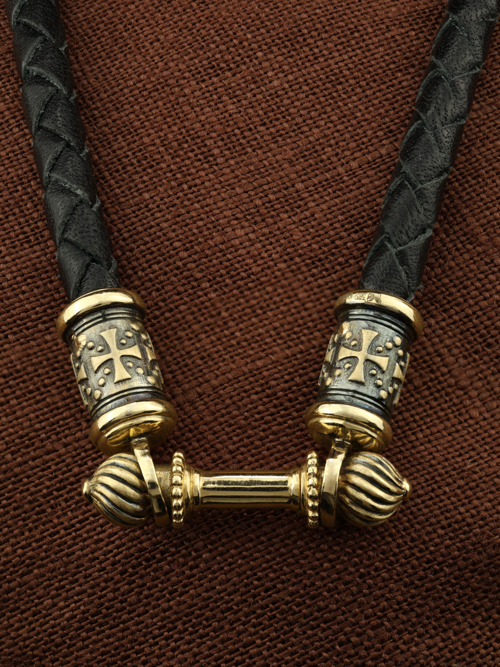 Гайтан из лимонного золота c кожаным шнурком