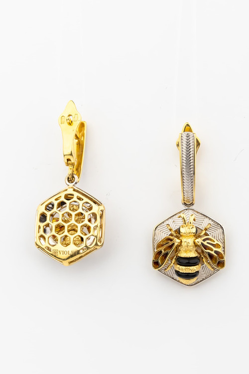 Серьги из лимонного золота c эмалью, ониксом и эмалью