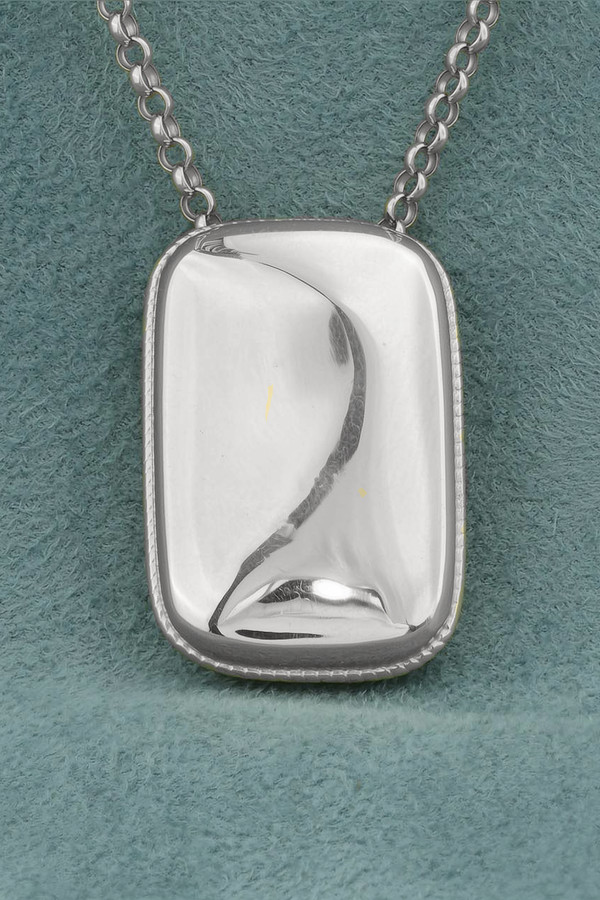 Подвеска из белого золота