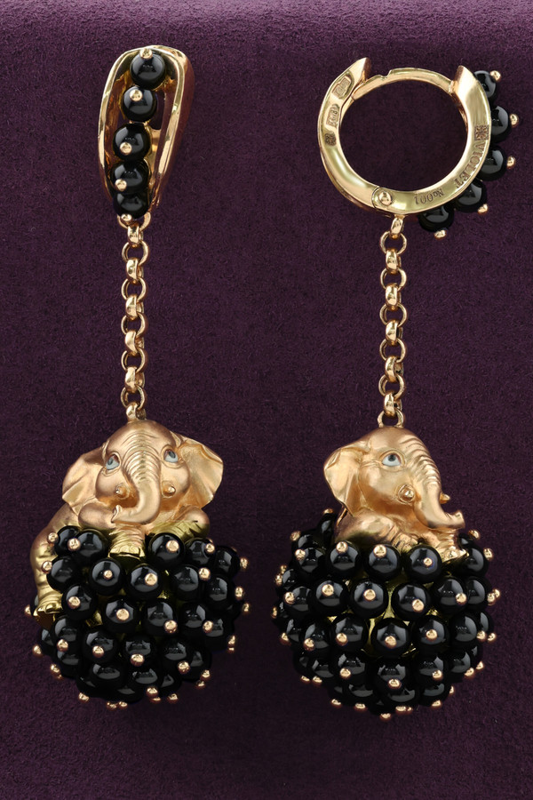 Серьги из золота c эмалью и ониксом